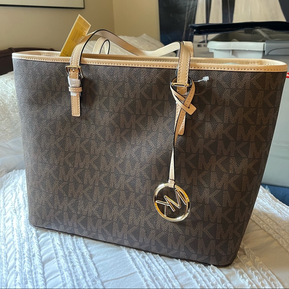 Michael Kors Tote